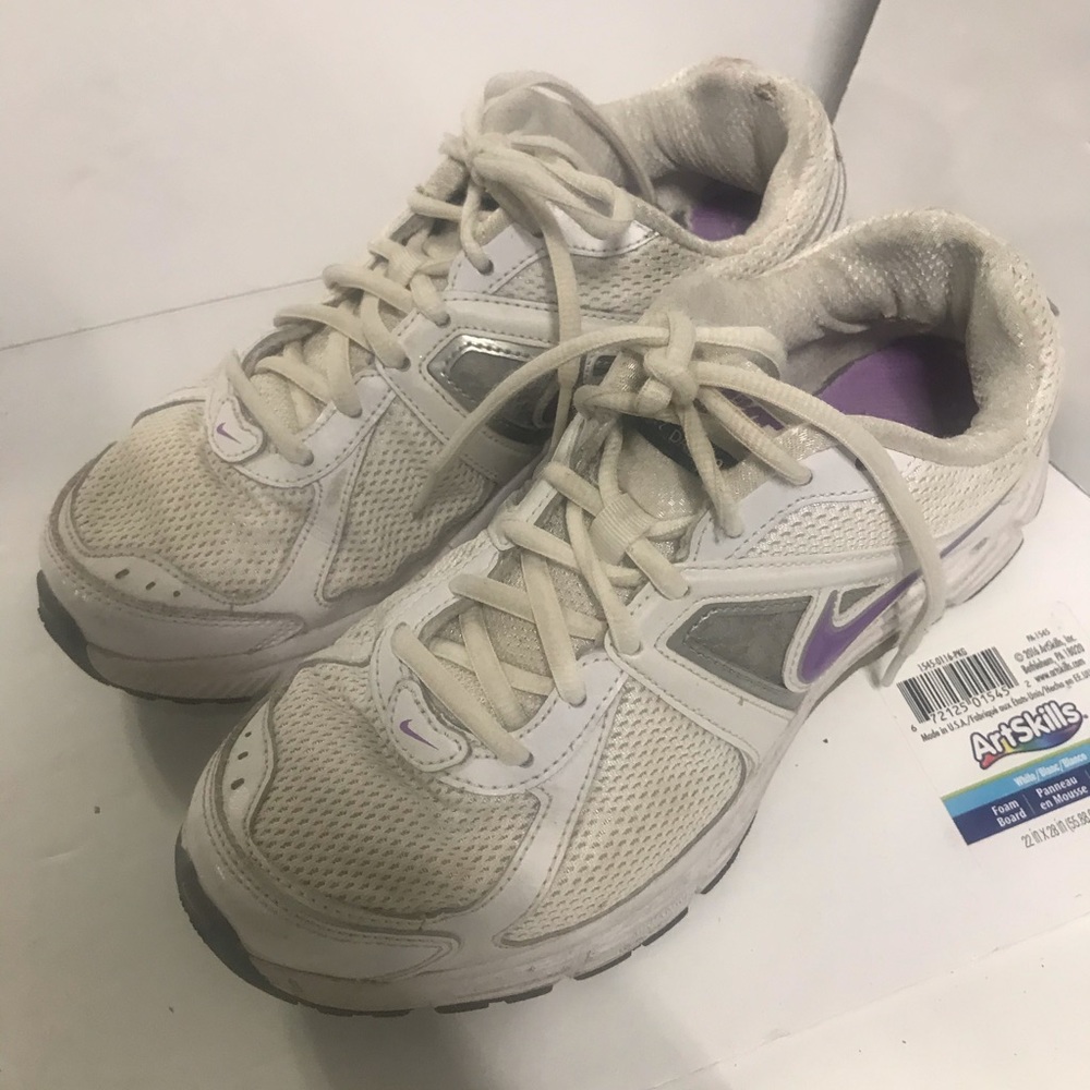 NIKE DART 9 Running Shoes Sz 8.5